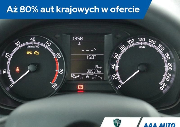 Skoda Fabia cena 37000 przebieg: 98937, rok produkcji 2018 z Dobrzyca małe 154